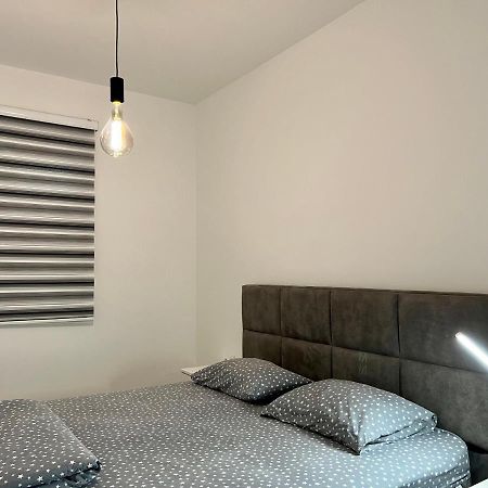 Kaljevic 13 Apartment บาร์ ภายนอก รูปภาพ