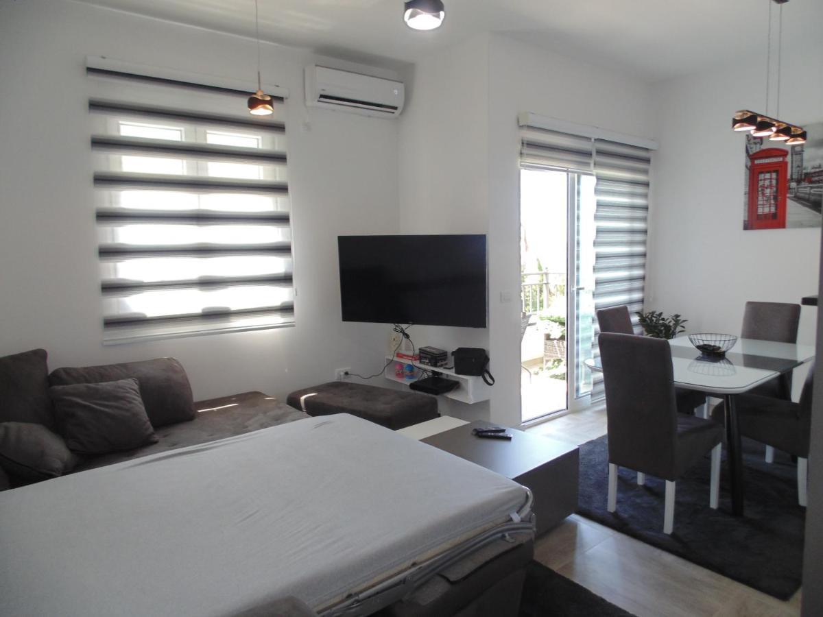 Kaljevic 13 Apartment บาร์ ภายนอก รูปภาพ
