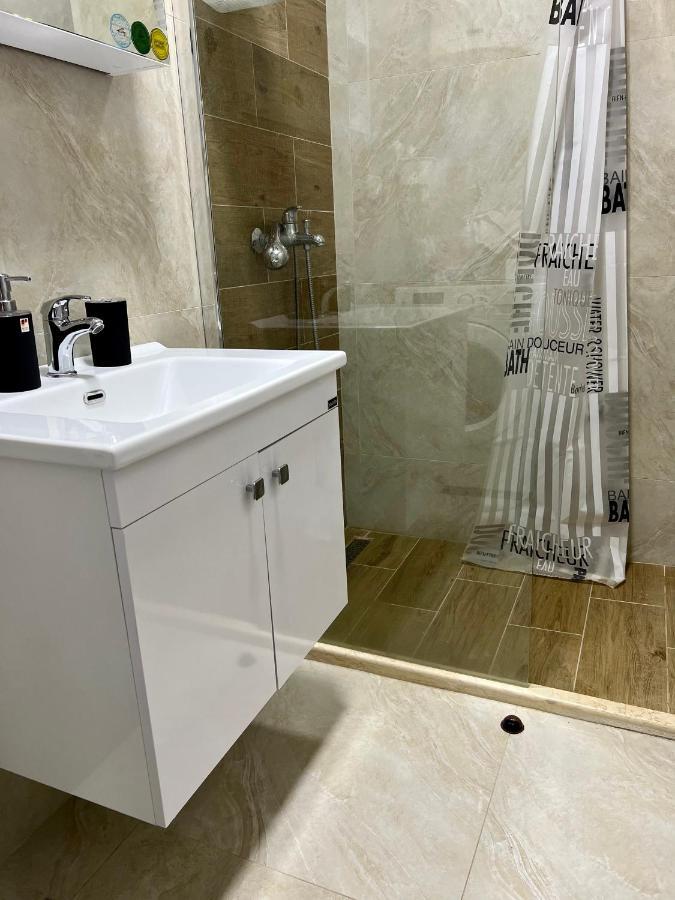 Kaljevic 13 Apartment บาร์ ภายนอก รูปภาพ